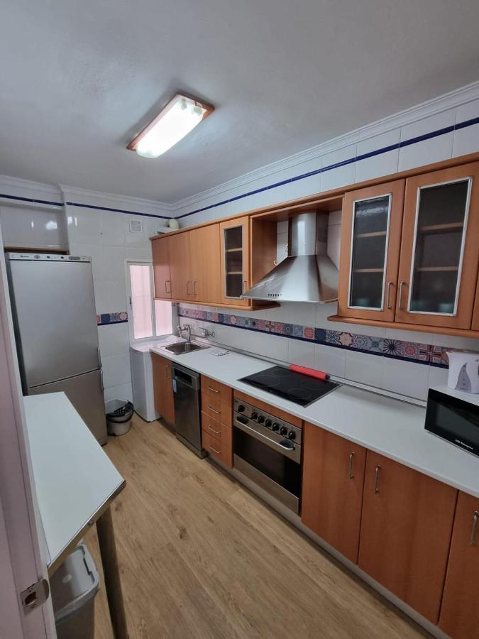 Holidays2Malaga 2 Bedroom Armengual De La Mota Close Shopping Center Exterior photo