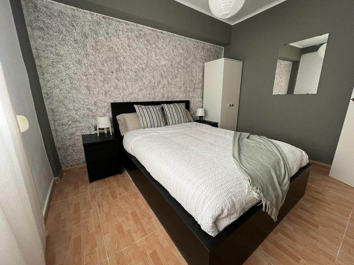 Holidays2Malaga 2 Bedroom Armengual De La Mota Close Shopping Center Exterior photo